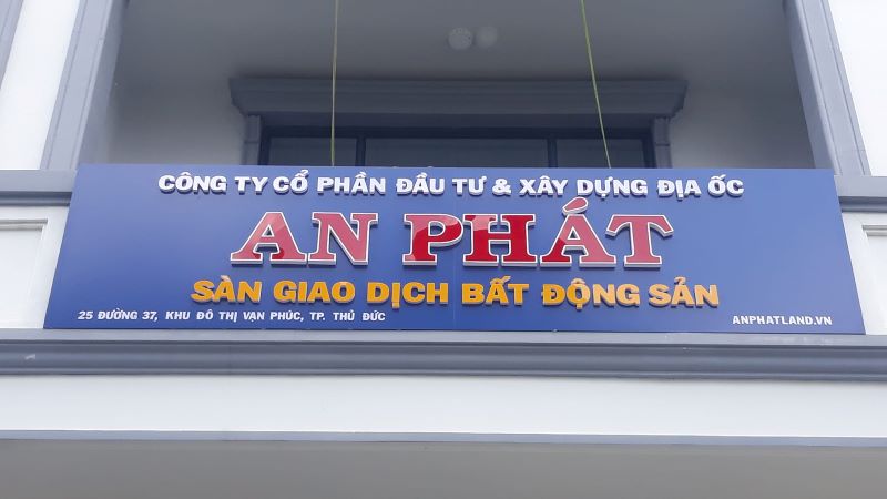 bảng hiệu công ty