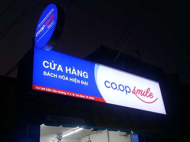 bảng hiệu hộp đèn