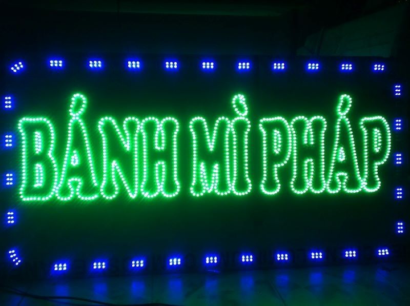 Bảng hiệu quảng cáo LED  ma trận